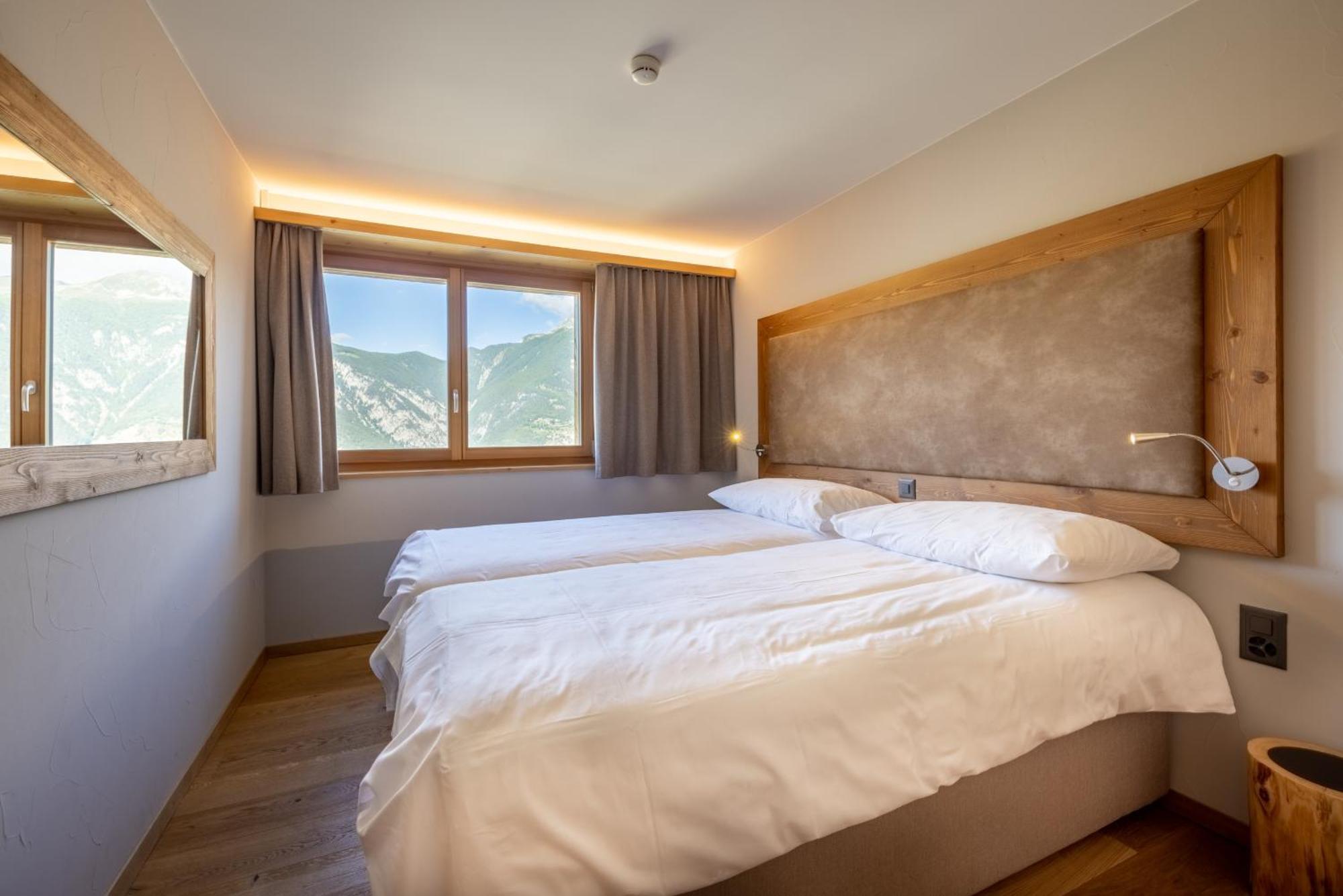 Swisspeak Resorts Vercorin Exterior photo
