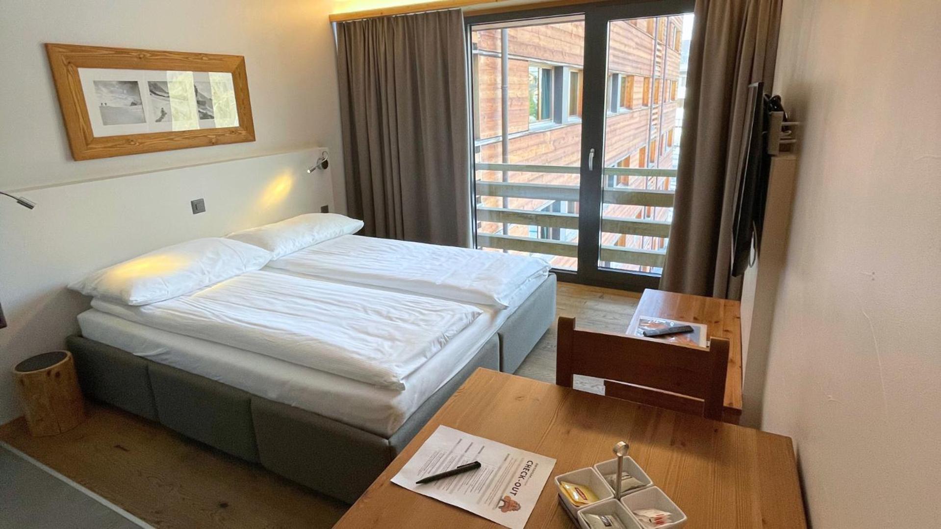 Swisspeak Resorts Vercorin Exterior photo